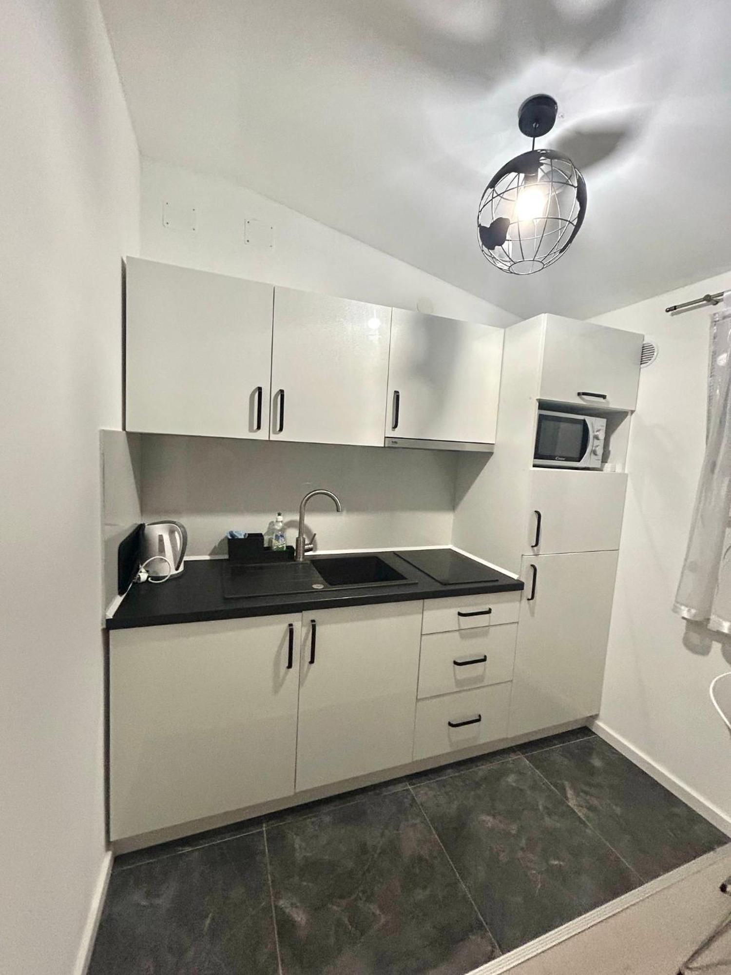Apartmani Kid Vir Exterior photo