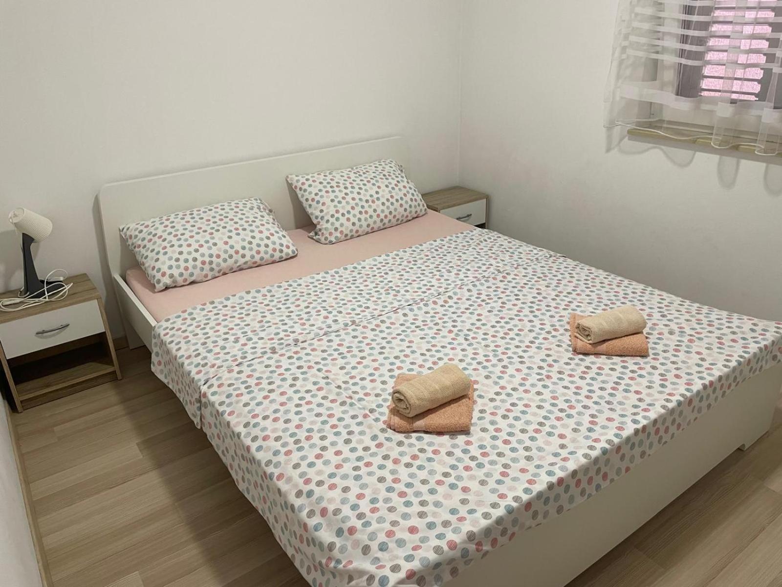 Apartmani Kid Vir Exterior photo